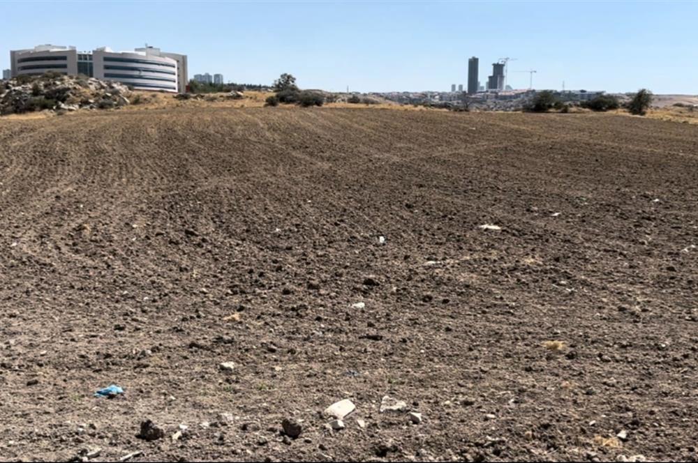 ÇANKAYA ALACAATLI MERKEZİ KONUM 643M2 ARSA