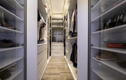 C21 DEN ZAMAN ÖTESİNDE MİMARİ YAPI 45M² TERASLI ŞÖMİNELİ DUBLEKS
