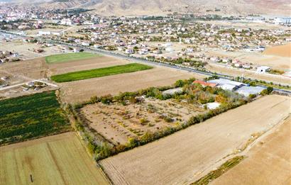 ANKARA ŞEREFLİKOÇHİSAR DİNLENME TESİSİ 32.000M2 ARSA İÇİNDE