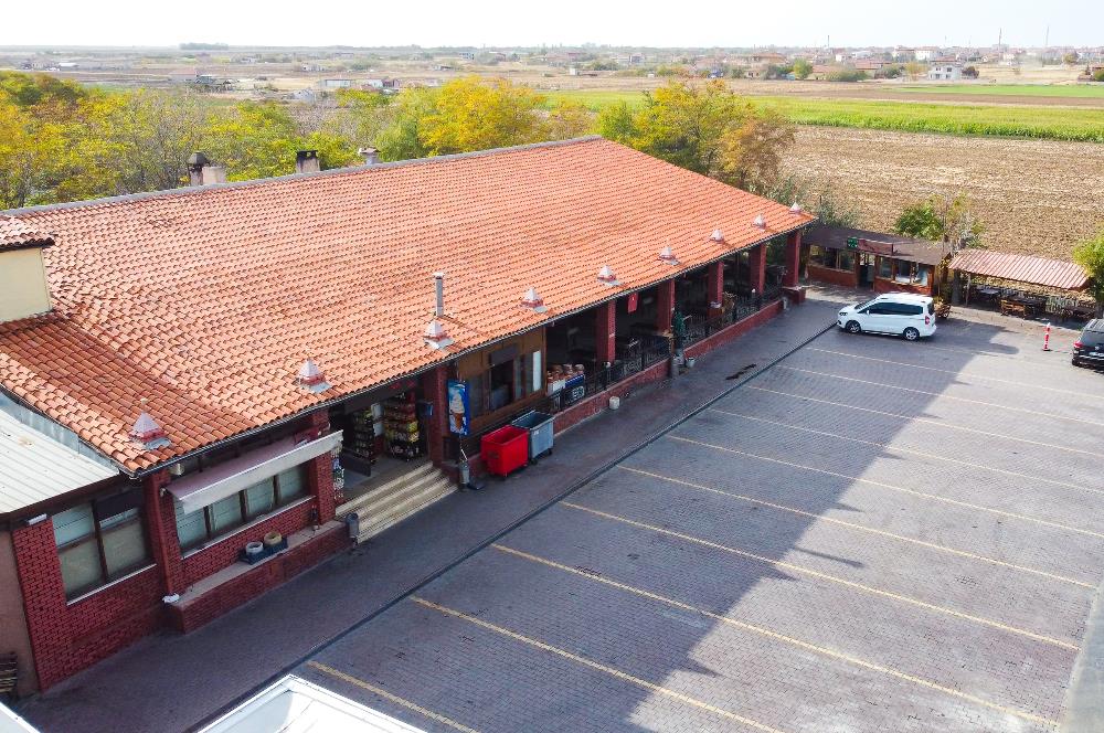 ANKARA ŞEREFLİKOÇHİSAR DİNLENME TESİSİ 32.000M2 ARSA İÇİNDE