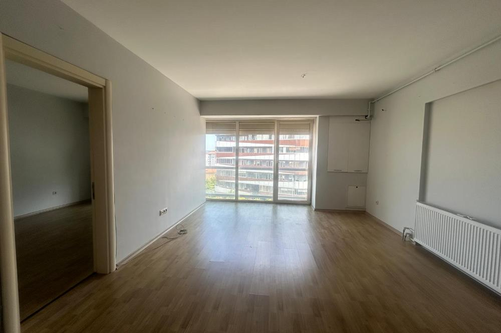 PENDİK ÇAMLIK CRYSTAL PARK YATIRIMLIK/ OTURUMLUK 1+1 DAİRE
