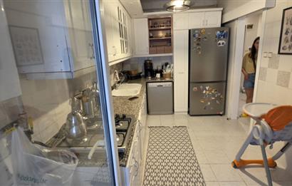 Koşuyolu Özlem Sitesi'nde bakımlı 3+1 kiralık ÇİFT ASANSÖRLÜ