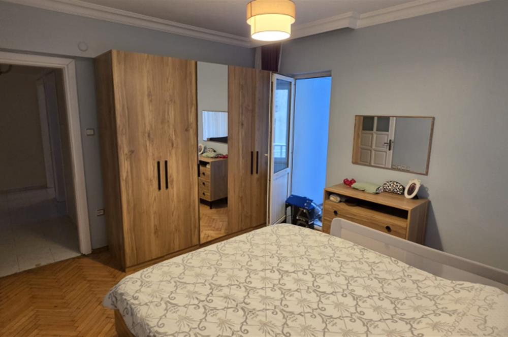 Koşuyolu Özlem Sitesi'nde bakımlı 3+1 kiralık ÇİFT ASANSÖRLÜ