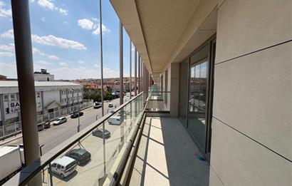 GÖLBAŞI YILDIRIM PORT'TA GENİŞ KİRALIK İŞ YERİ