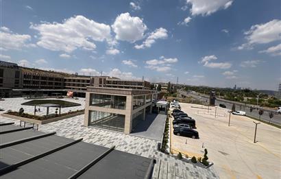 GÖLBAŞI YILDIRIM PORT'TA GENİŞ KİRALIK İŞ YERİ