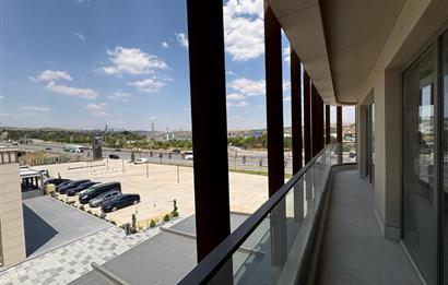 GÖLBAŞI YILDIRIM PORT'TA GENİŞ KİRALIK İŞ YERİ