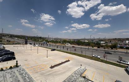 GÖLBAŞI YILDIRIM PORT'TA GENİŞ KİRALIK İŞ YERİ