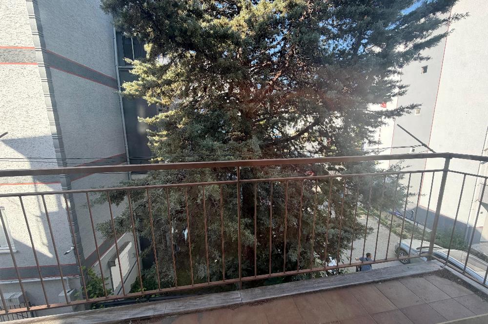 C21 Cius; Kumlada Denize 50 m 2+1 Satılık Daire