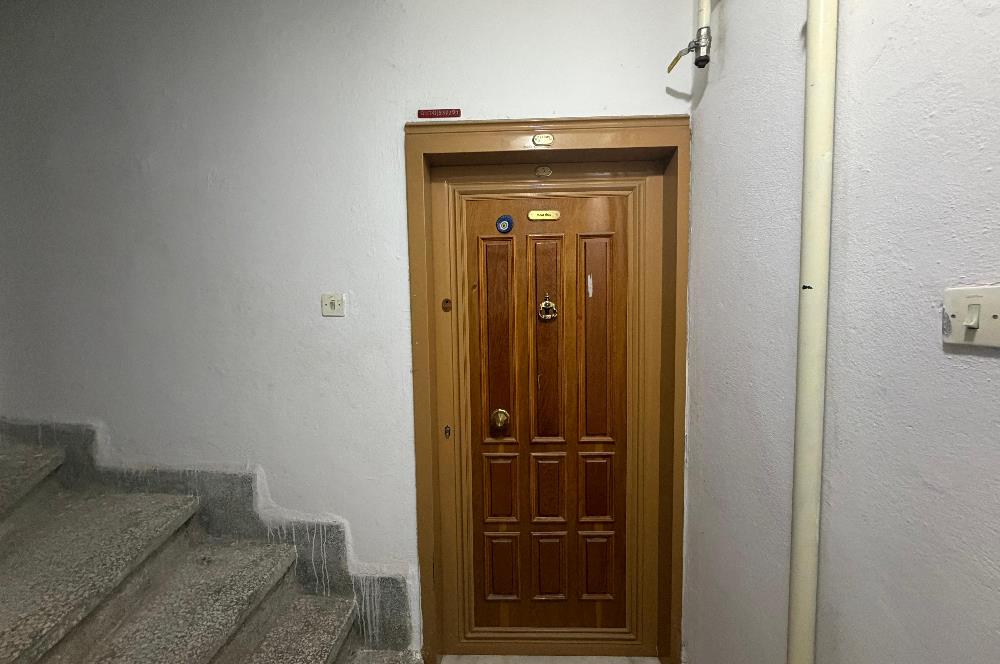C21 Cius; Kumlada Denize 50 m 2+1 Satılık Daire