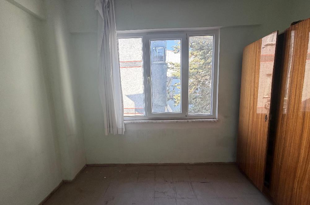 C21 Cius; Kumlada Denize 50 m 2+1 Satılık Daire