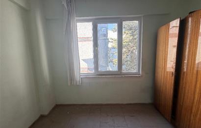 C21 Cius; Kumlada Denize 50 m 2+1 Satılık Daire