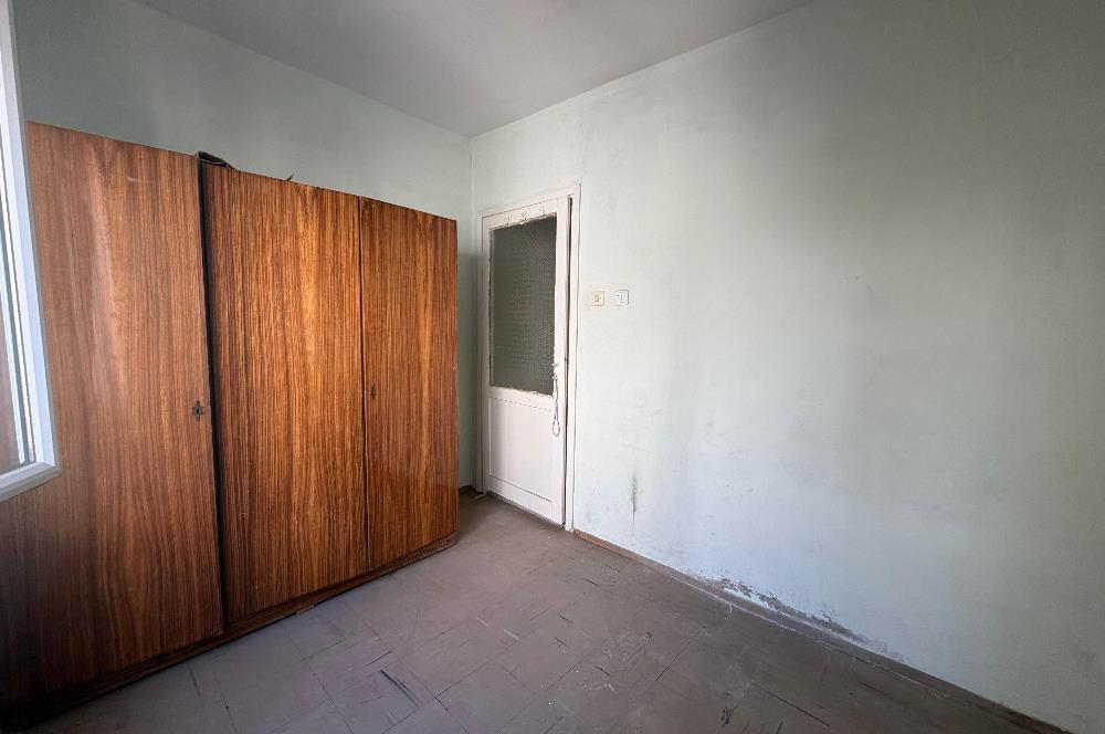 C21 Cius; Kumlada Denize 50 m 2+1 Satılık Daire