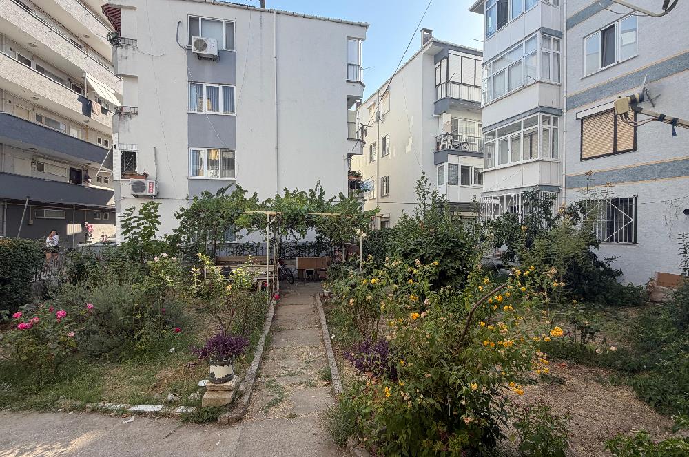 C21 Cius; Kumlada Denize 50 m 2+1 Satılık Daire