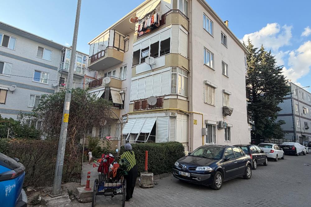C21 Cius; Kumlada Denize 50 m 2+1 Satılık Daire