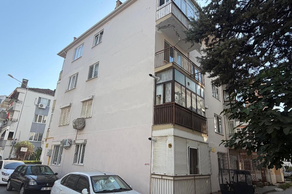 C21 Cius; Kumlada Denize 50 m 2+1 Satılık Daire