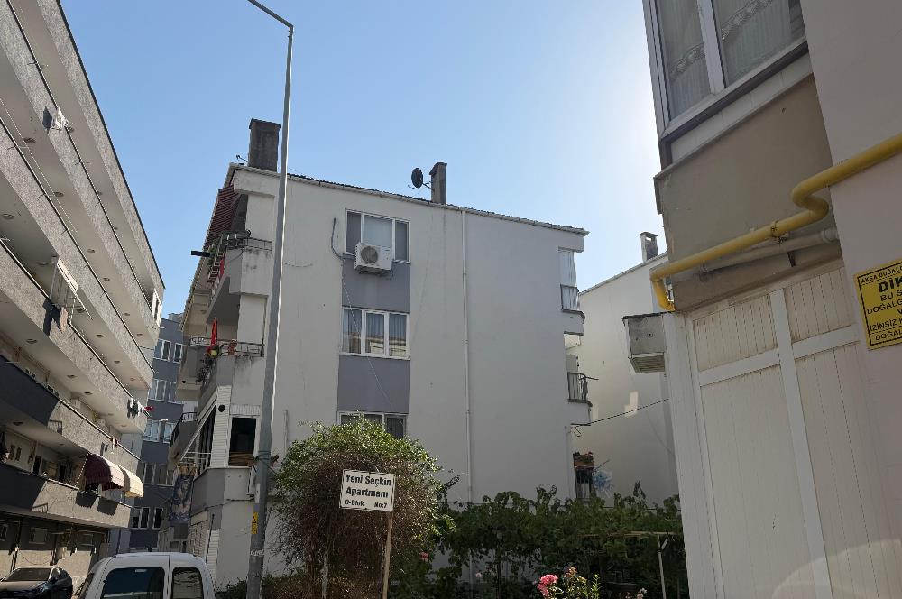C21 Cius; Kumlada Denize 50 m 2+1 Satılık Daire