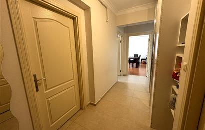 BAYRAKLI SMYRNA SİTESİNDE ÖNÜ AÇIK GENİŞ SATILIK 3+1 