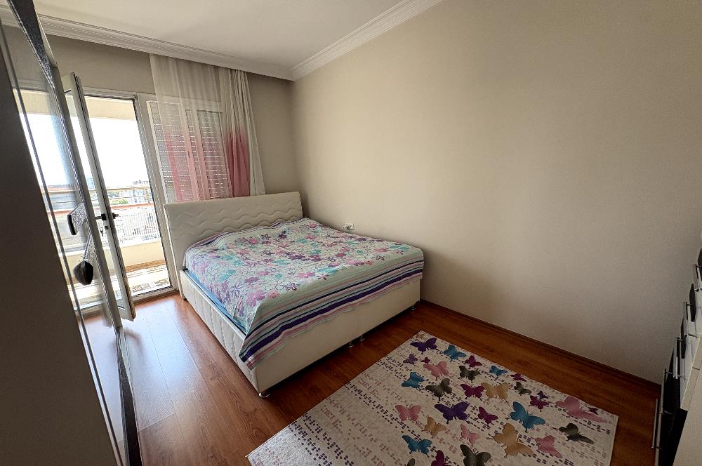 BAYRAKLI SMYRNA SİTESİNDE ÖNÜ AÇIK GENİŞ SATILIK 3+1 