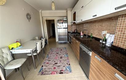 BAYRAKLI SMYRNA SİTESİNDE ÖNÜ AÇIK GENİŞ SATILIK 3+1 