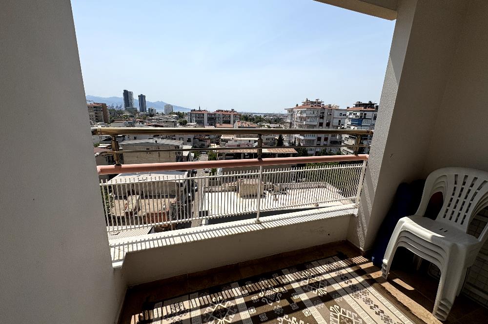 BAYRAKLI SMYRNA SİTESİNDE ÖNÜ AÇIK GENİŞ SATILIK 3+1 