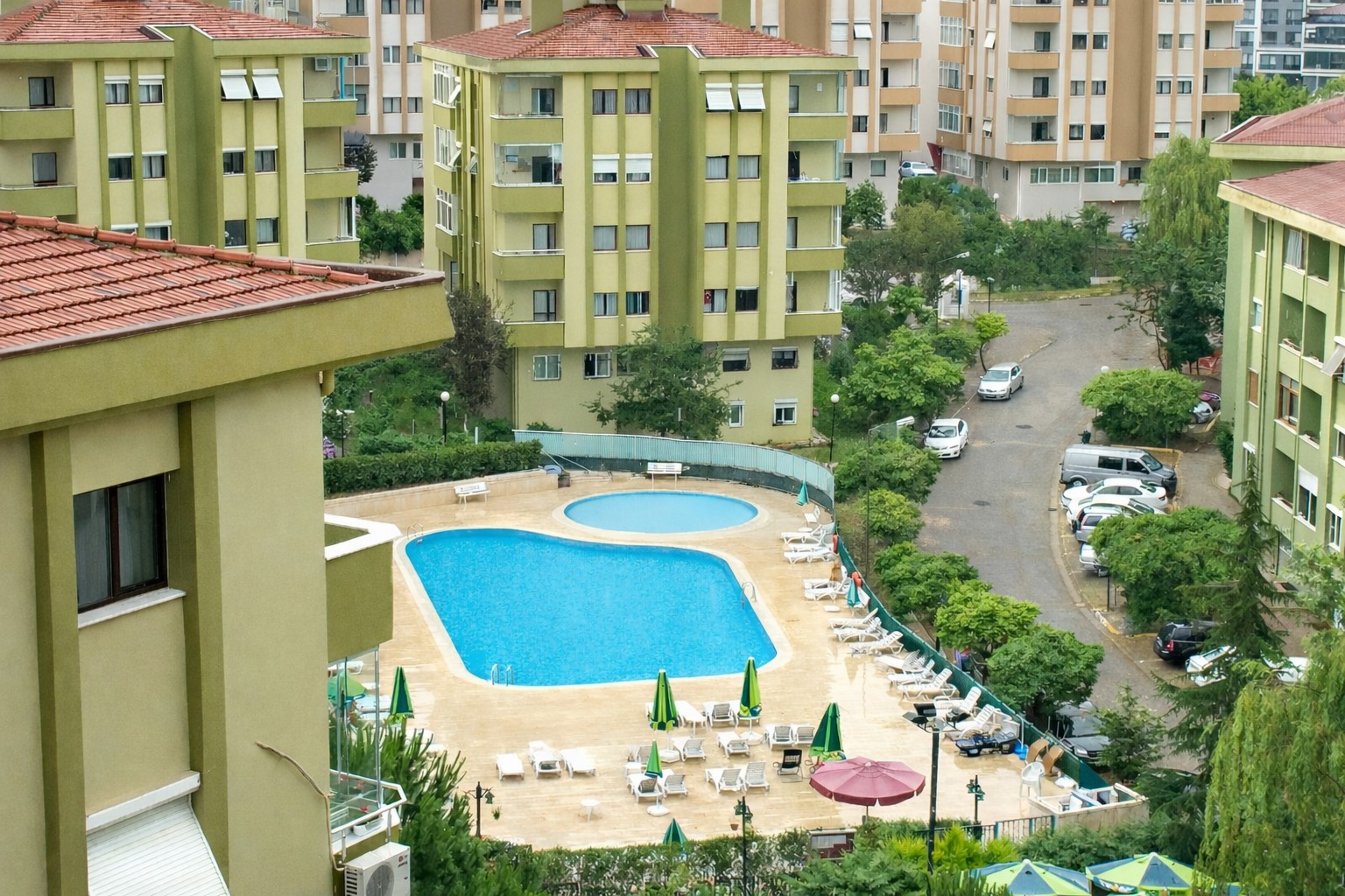 SARIYER MEDYAKENT'TE KOÇ ÜNİVERSİTESİ'NE YAKIN 2+1 KİRALIK