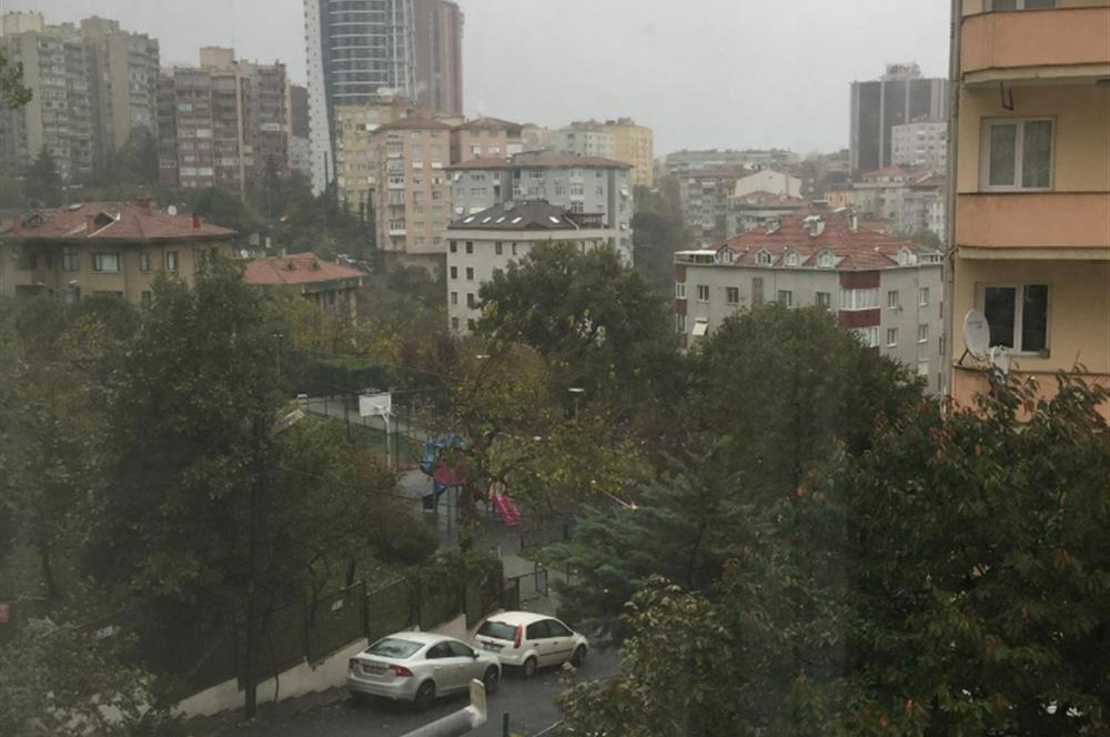 Metro İstasyonu Yakını Geniş Ferah 115 m² 3+1 Kiralık Daire