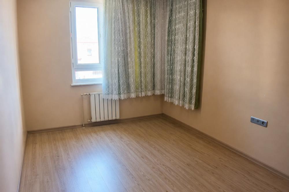 C21 BAL'DAN ATATÜRK MAHALLESİNDE SATILIK 3+1 GENİŞ DAİRE