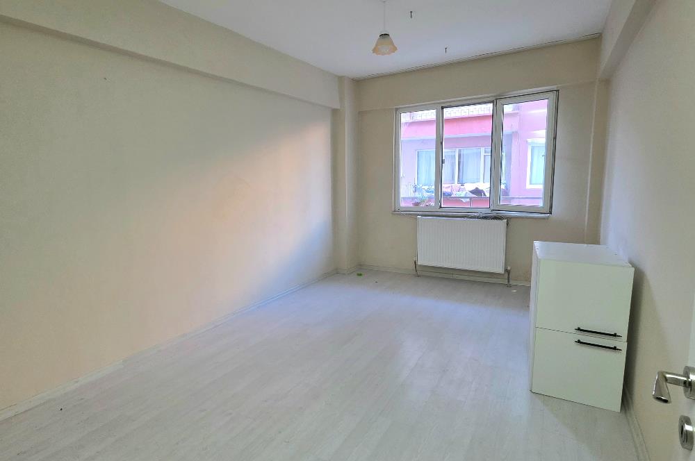 C21 Cius; E.pazar Cad. Civarı Arakat 3+1 Kiralık Daire