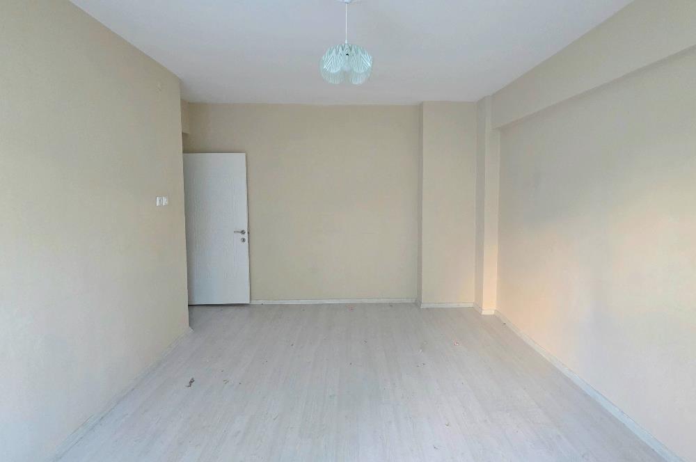 C21 Cius; E.pazar Cad. Civarı Arakat 3+1 Kiralık Daire