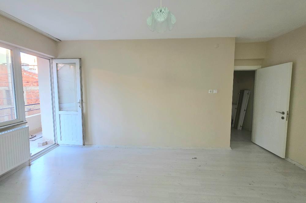 C21 Cius; E.pazar Cad. Civarı Arakat 3+1 Kiralık Daire