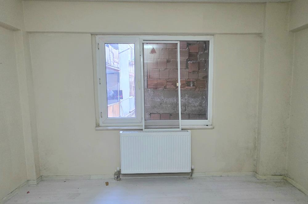C21 Cius; E.pazar Cad. Civarı Arakat 3+1 Kiralık Daire