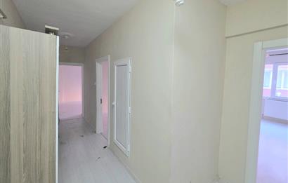 C21 Cius; E.pazar Cad. Civarı Arakat 3+1 Kiralık Daire