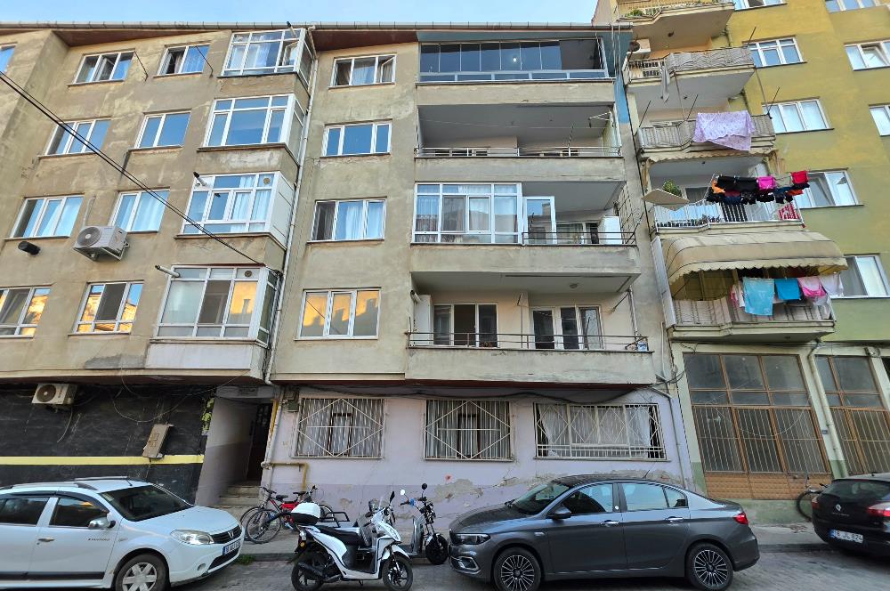 C21 Cius; E.pazar Cad. Civarı Arakat 3+1 Kiralık Daire