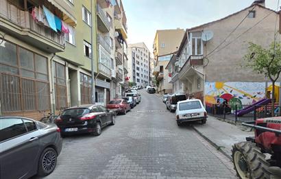 C21 Cius; E.pazar Cad. Civarı Arakat 3+1 Kiralık Daire