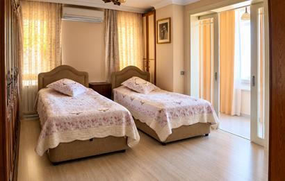 C21 BAL'DAN ATATÜRK MAHALLESİNDE SATILIK 3+1 GENİŞ DAİRE