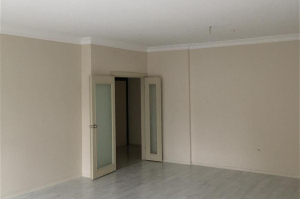 Metro İstasyonu Yakını Geniş Ferah 115 m² 3+1 Kiralık Daire