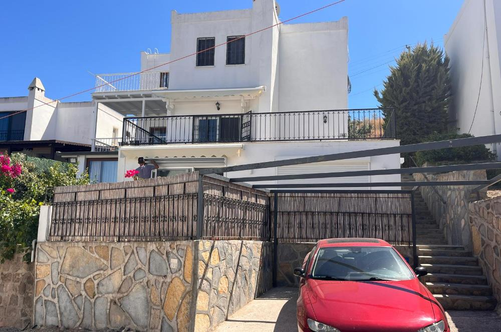 Yalıkavak da Deniz Manzaralı Kiralık 2+1 Müstakil Dubleks 