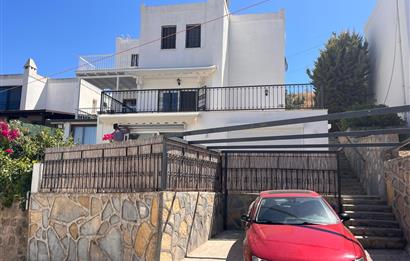 Yalıkavak da Deniz Manzaralı Kiralık 2+1 Müstakil Dubleks 