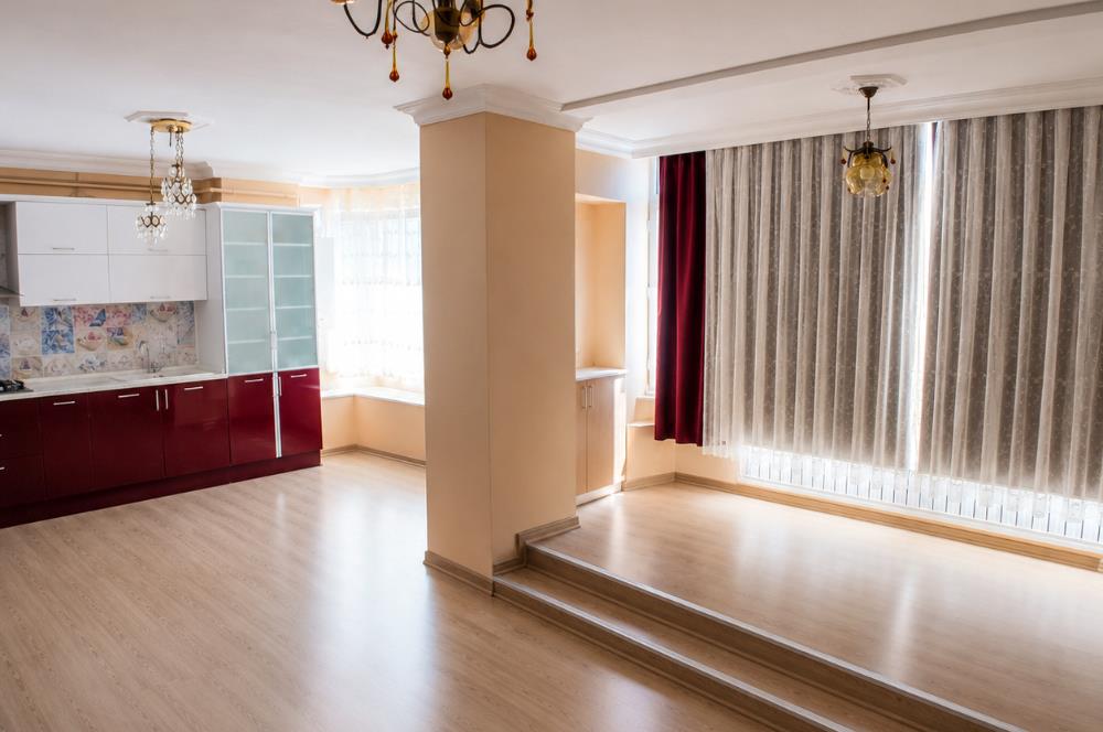 C21 BAL'DAN ATATÜRK MAHALLESİNDE SATILIK 3+1 GENİŞ DAİRE