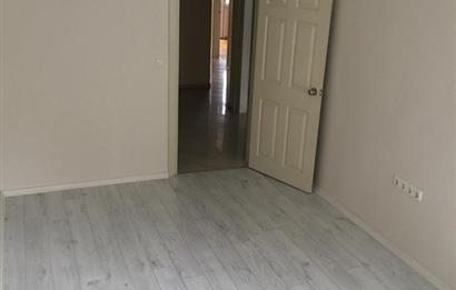 Metro İstasyonu Yakını Geniş Ferah 115 m² 3+1 Kiralık Daire