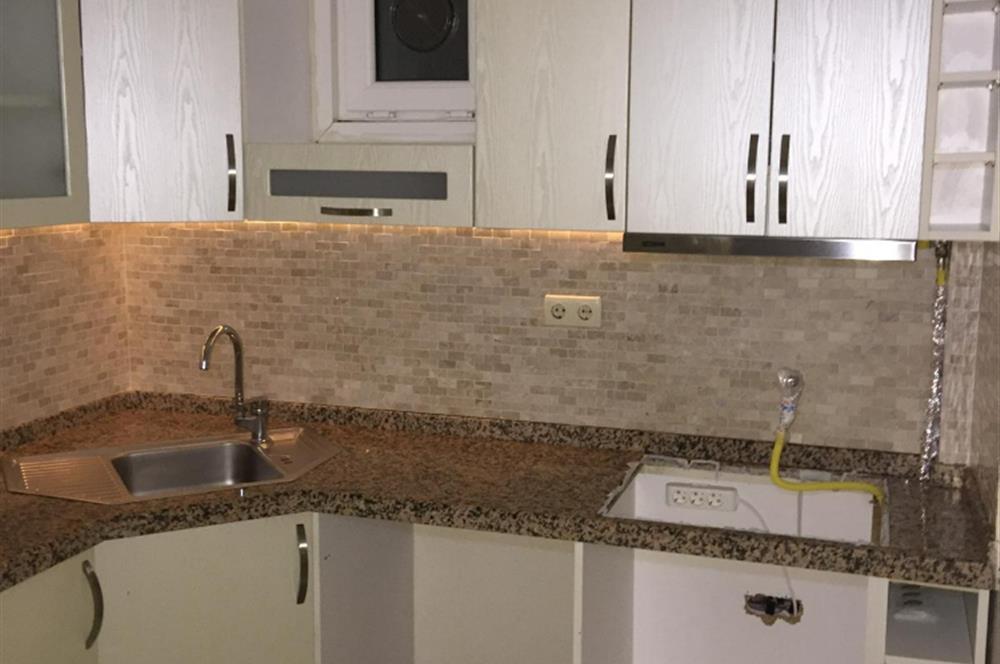 Metro İstasyonu Yakını Geniş Ferah 115 m² 3+1 Kiralık Daire