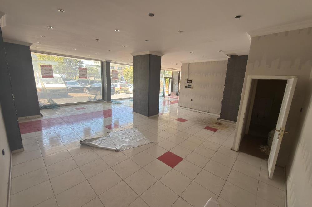 NATO YOLU CADDESİ ÜZERİNDE 260 M² YÜKSEK TABELA DEĞERLİ KİRALIK