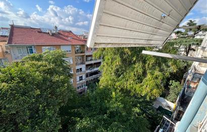 Kadıköy Acıbadem Cadde Üzerinde Geniş Satılık 3+1 Daire