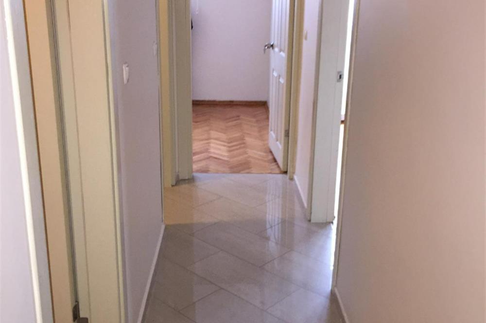 Metro İstasyonu Yakını Geniş Ferah 115 m² 3+1 Kiralık Daire