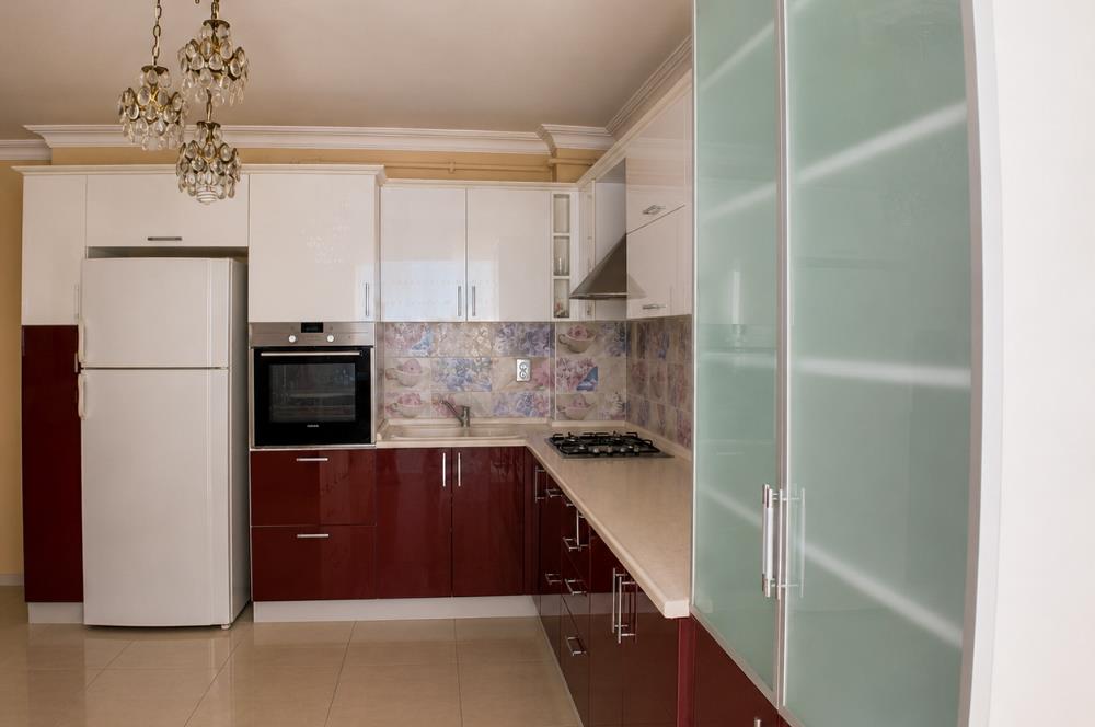C21 BAL'DAN ATATÜRK MAHALLESİNDE SATILIK 3+1 GENİŞ DAİRE