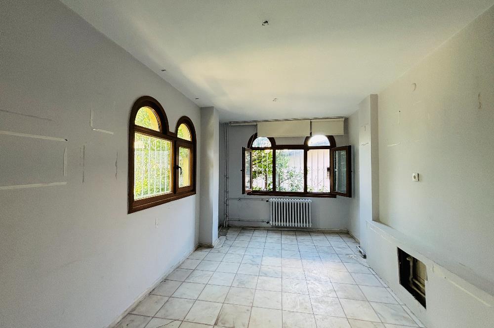 KOŞUYOLU MÜSTAKİL BİNA 300 M2 NET +100 M2 TERAS KULLANIMLI