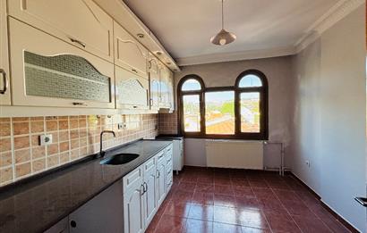 KOŞUYOLU MÜSTAKİL BİNA 300 M2 NET +100 M2 TERAS KULLANIMLI
