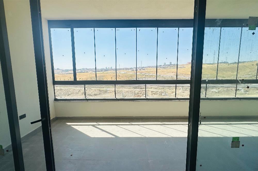 TAŞPINAR DA FERAH 1+1 YATIRIMA VE OTURUMA UYGUN DAİRE Favorilerime Ekle Yazdır