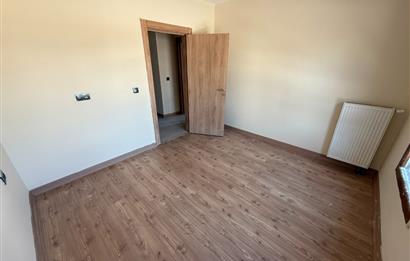 TOKİ KONUTLARINDA BOŞ BANKA DEVİRLİ 1.KAT 2+1 DAİRE