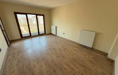 TOKİ KONUTLARINDA BOŞ BANKA DEVİRLİ 1.KAT 2+1 DAİRE